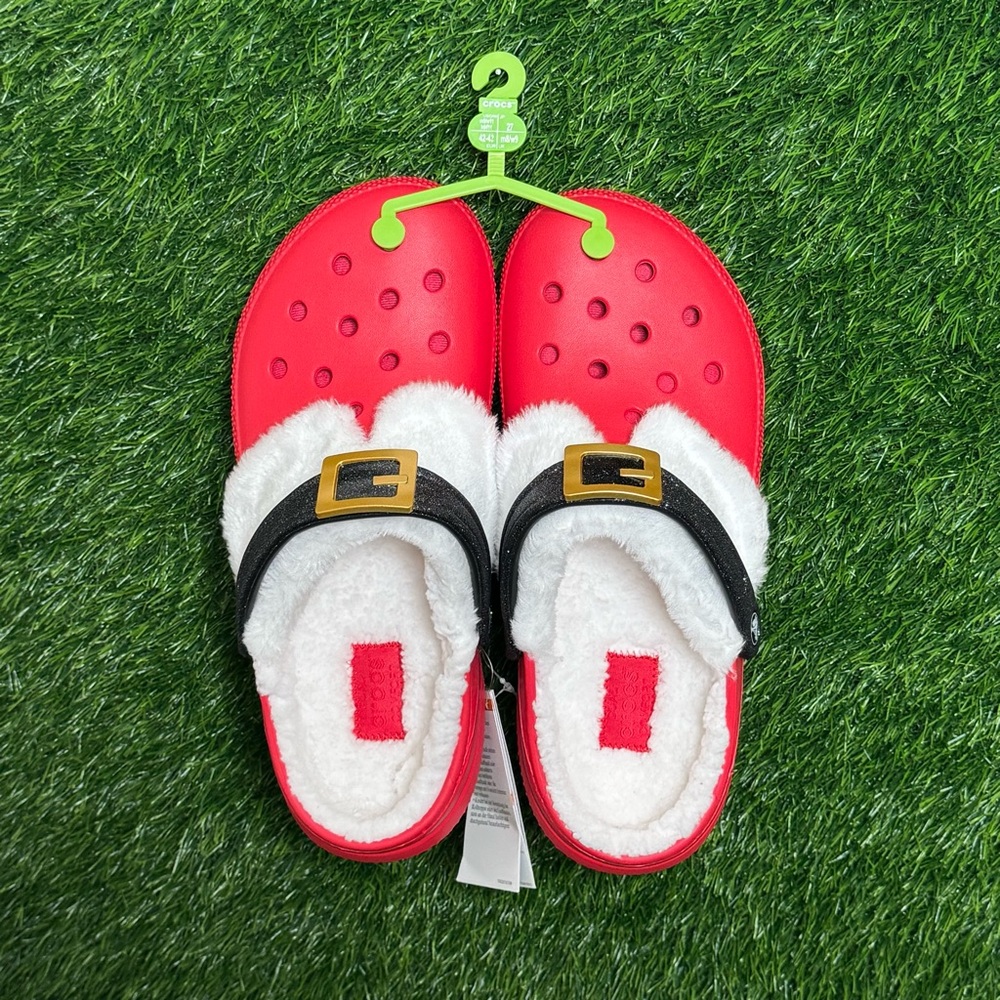 Size 8 Men/10 Women - Crocs Red Santa Claus Fur Lined Black Buckle - 210933-6WE